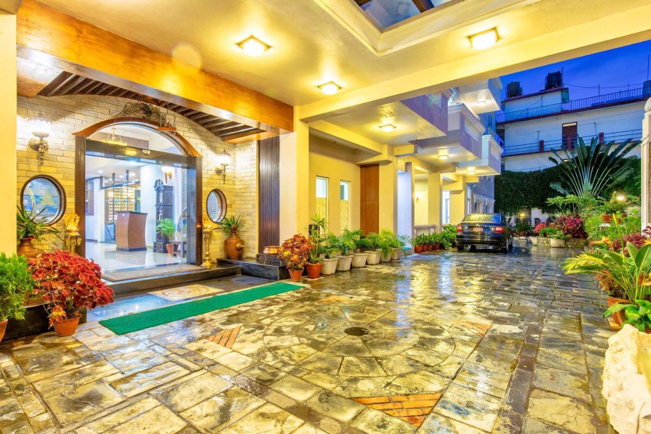 Da Yatra Courtyard Hotel Pokhara Eksteriør bilde