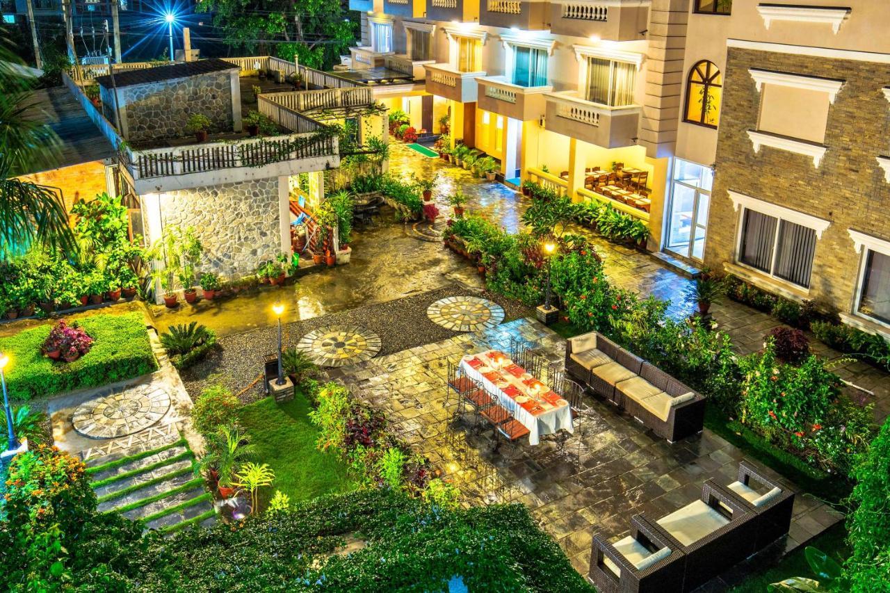 Da Yatra Courtyard Hotel Pokhara Eksteriør bilde